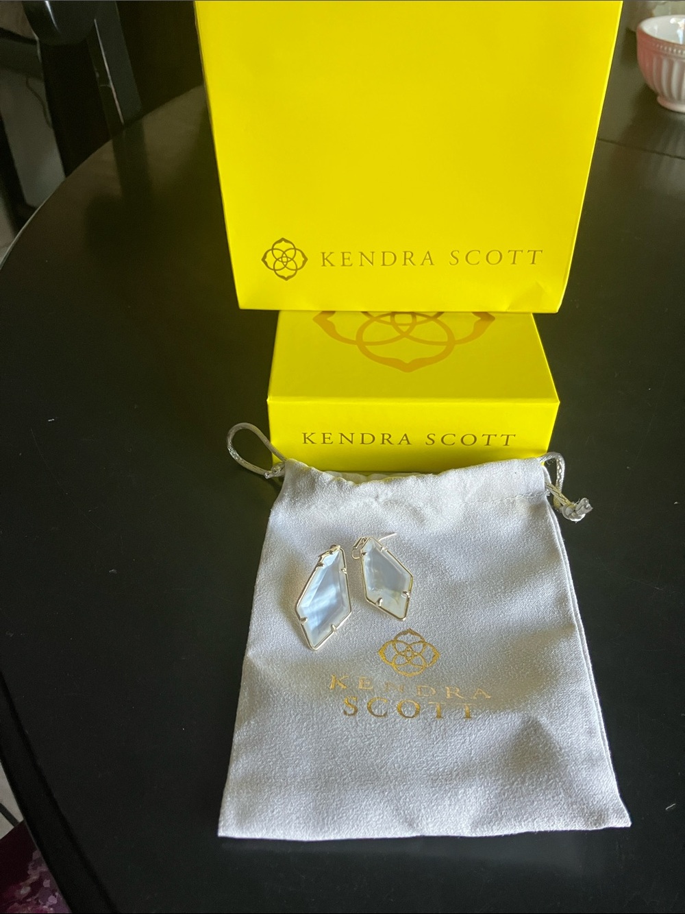 Kendra Scott Iridescent Hexagon Drop Earrings in Silver